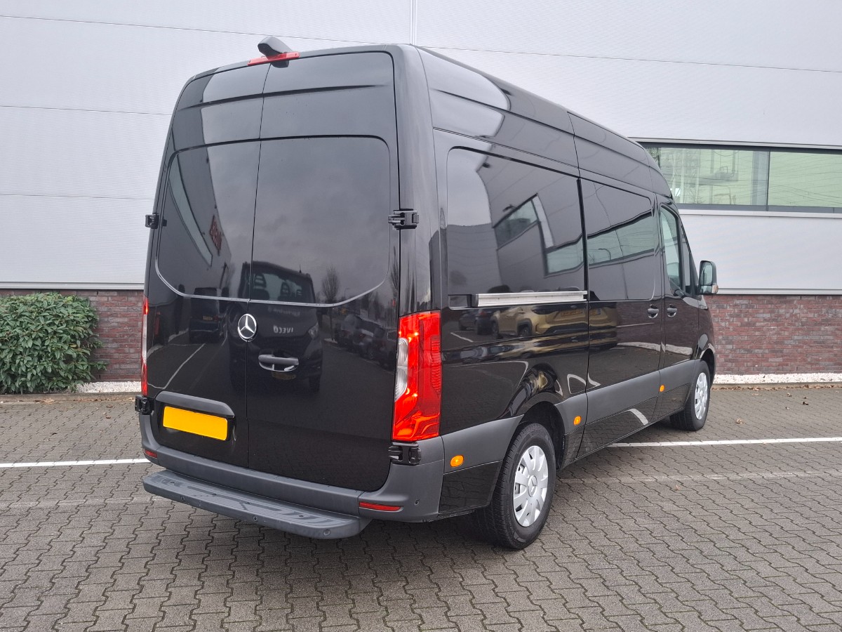 Mercedes-Benz Sprinter 316 CDI L2H2 AUT RWD | NAV CAM | LED koplampen | Adaptive Cruise | Gev. stoel | PDC V+A