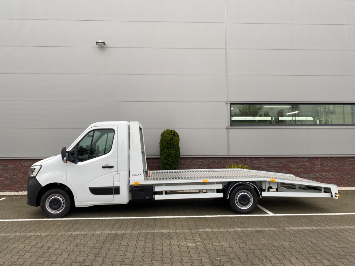 Renault Master 165PK Oprijwagen Faustmann