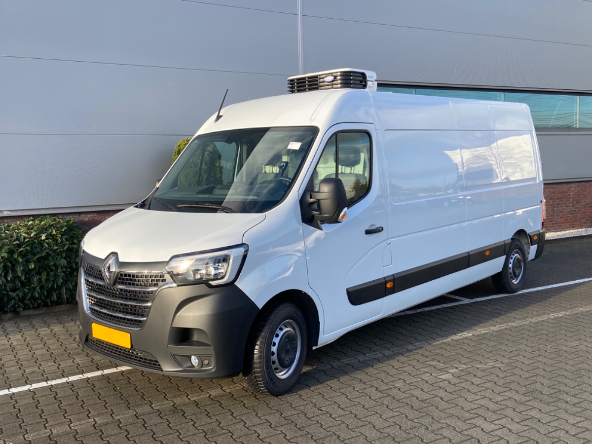 Renault Master KOEL/VRIES Xarios200 en dikkere isolatie met Gruauspecificatiie en nachtkoeling