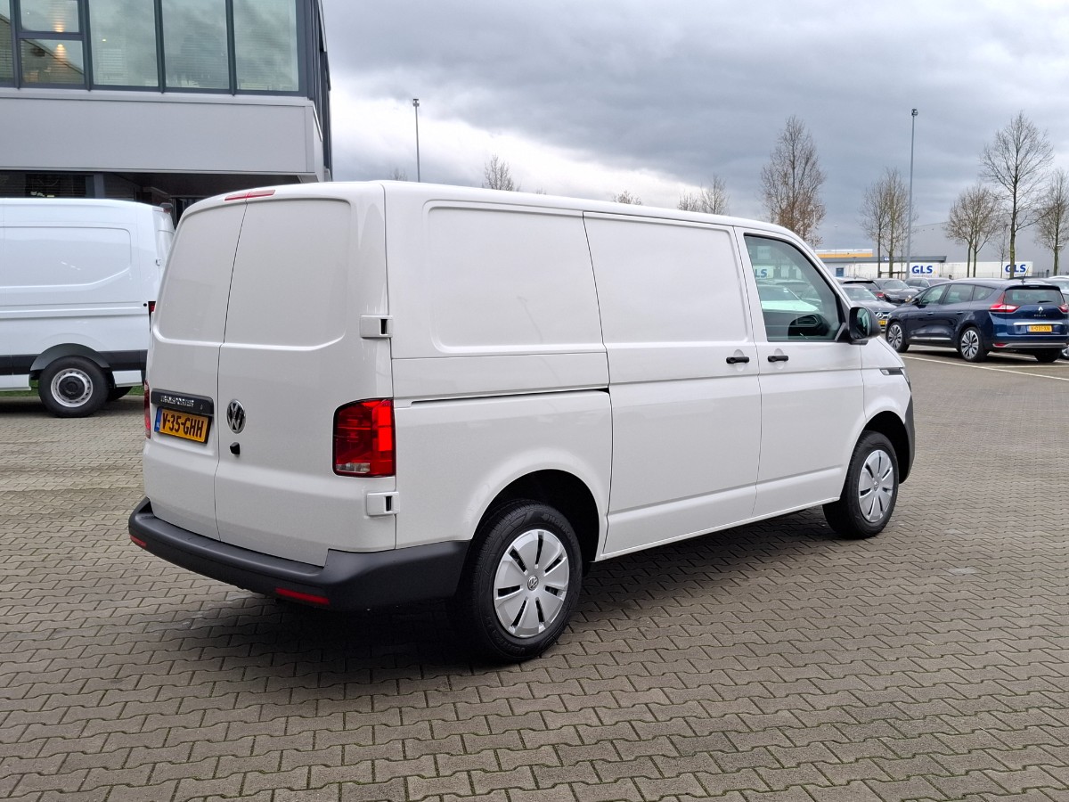 Volkswagen Transporter 2.0 TDI L1H1 110PK