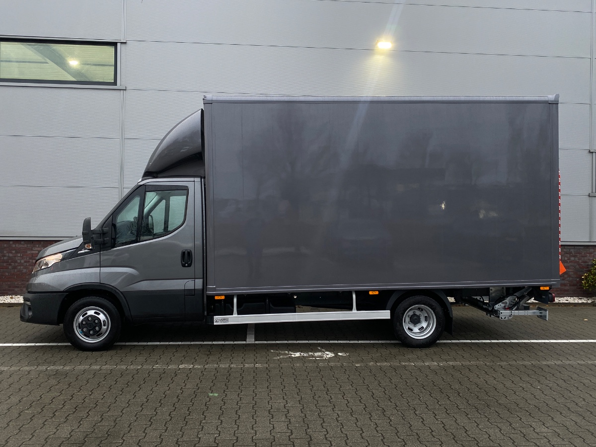 Iveco Daily NW MODEL | 40C18 3.0 Automaat Bakwagen met Laadklep