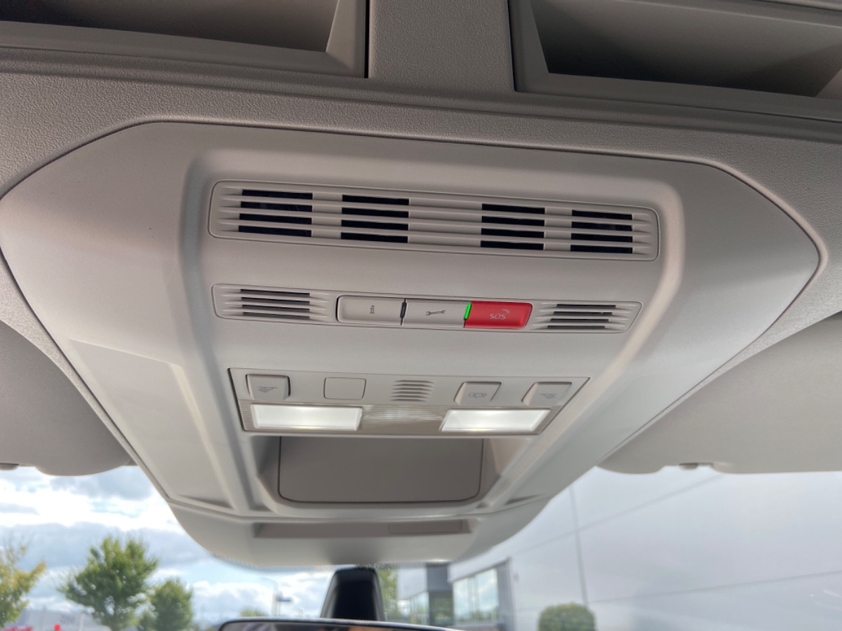 Volkswagen Crafter 35 L3H3 177PK AUT 4MOTION | LED THK CARPLAY CAM | Leverbaar 30 SEPT