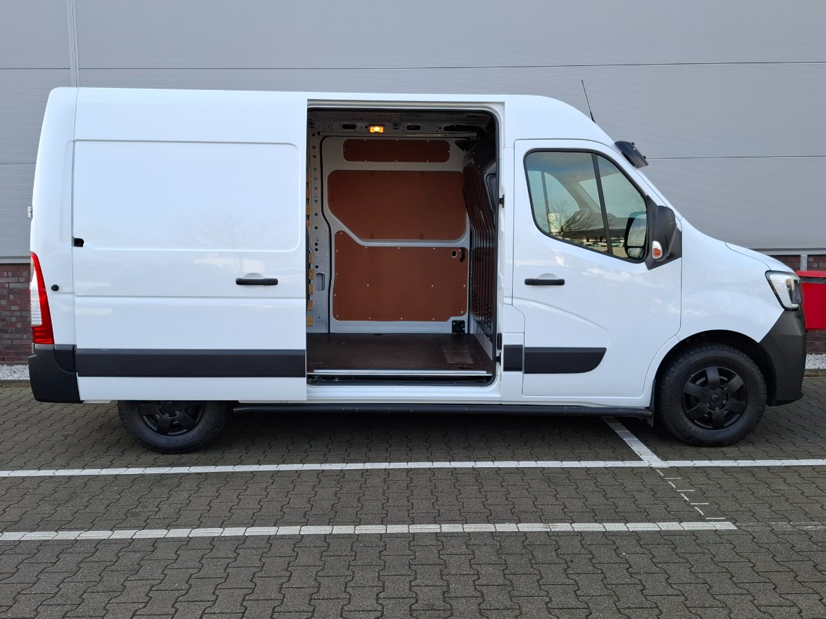 Renault Master T35 2.3 dCi 180 L2H2 Energy Comfort