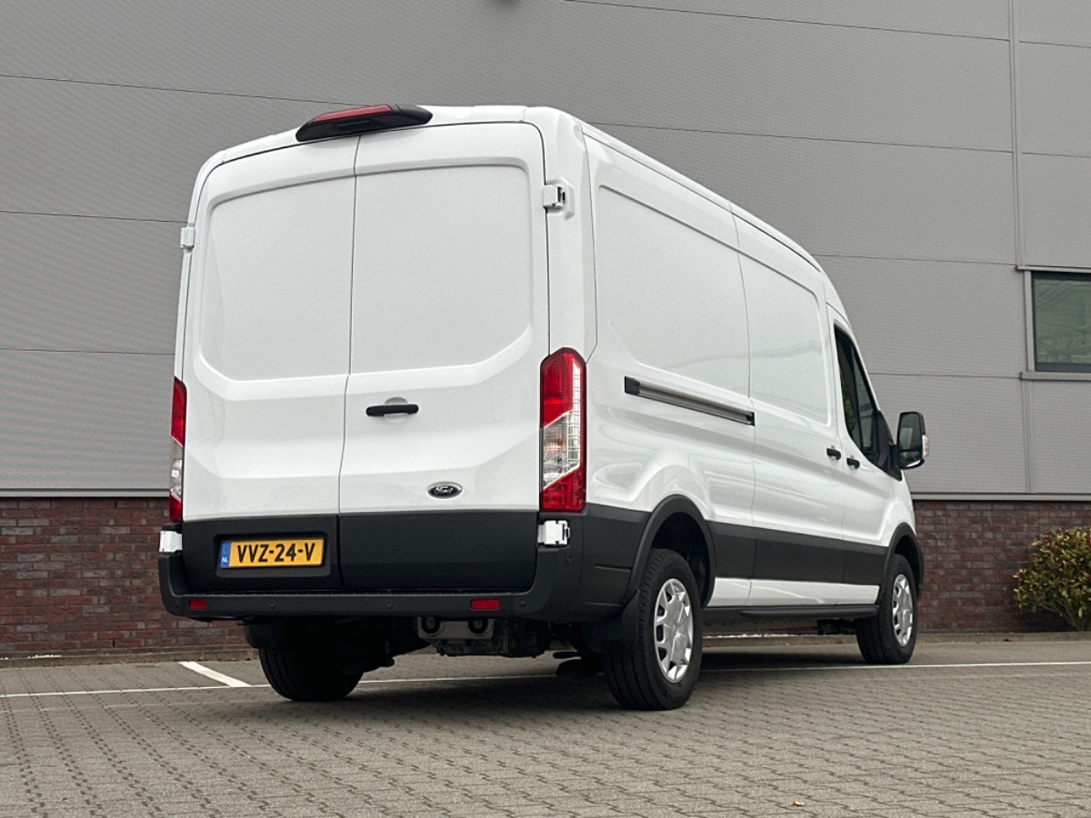 Ford E-Transit 350 L3H2 RWD Trend 68 kWh | Adaptive CC | Stoelvw. | Navi | Camera | Omvormer | Laadruimte Pakket