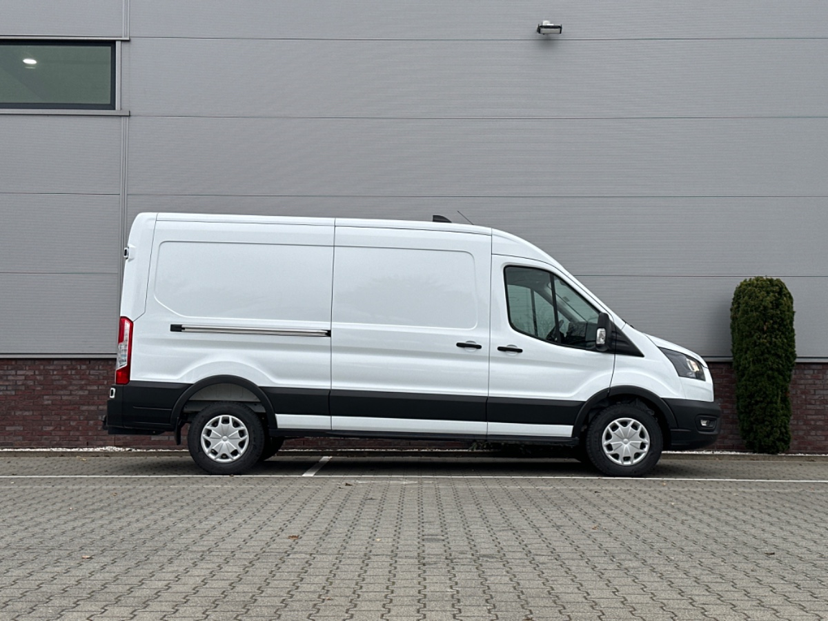 Ford Transit 350L – 2.0 Ecoblue 170PK A10 – RWD – 3.5t Trekhaak – Stoelverwarming SYNC 2 – Camera – Allseasons