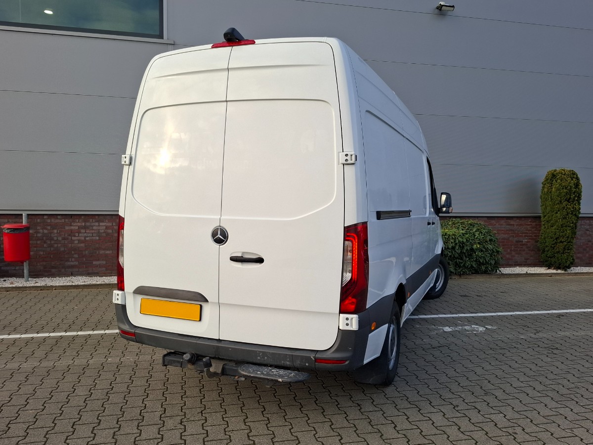 Mercedes-Benz Sprinter 317 CDI AUT L2H2 RWD | LED CAM COMFSTOEL TREKHAAK STOELVERW.