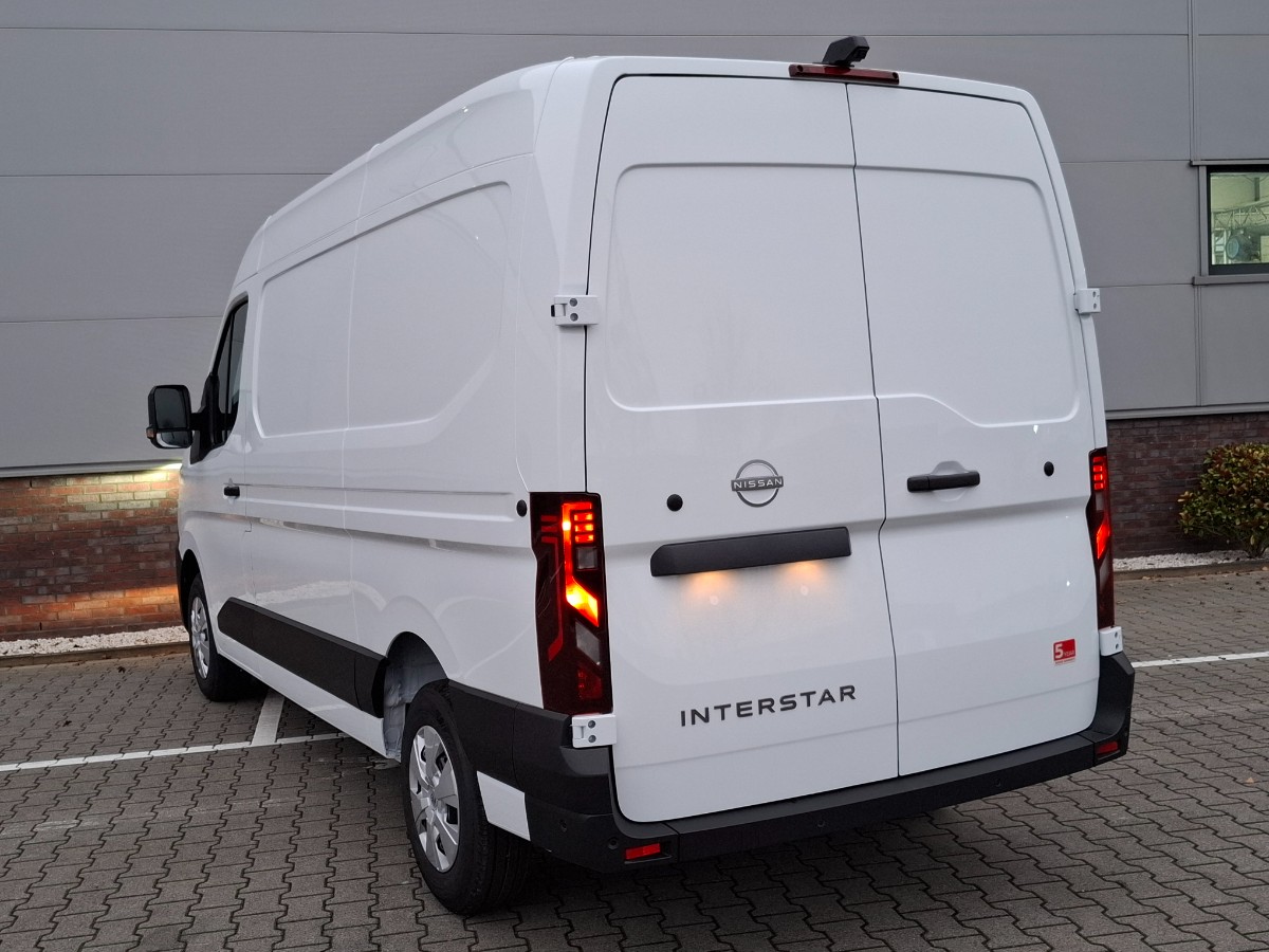 Nissan Interstar VAN MY24 dCi 150 L2H2 3.5T TEKNA | Wit | 5 JR. Garantie