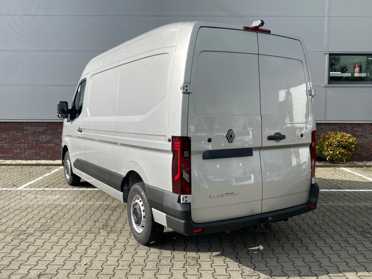 Renault Master L2H2 T35 Blue dCi 130 E06e advance – Gris Etoile